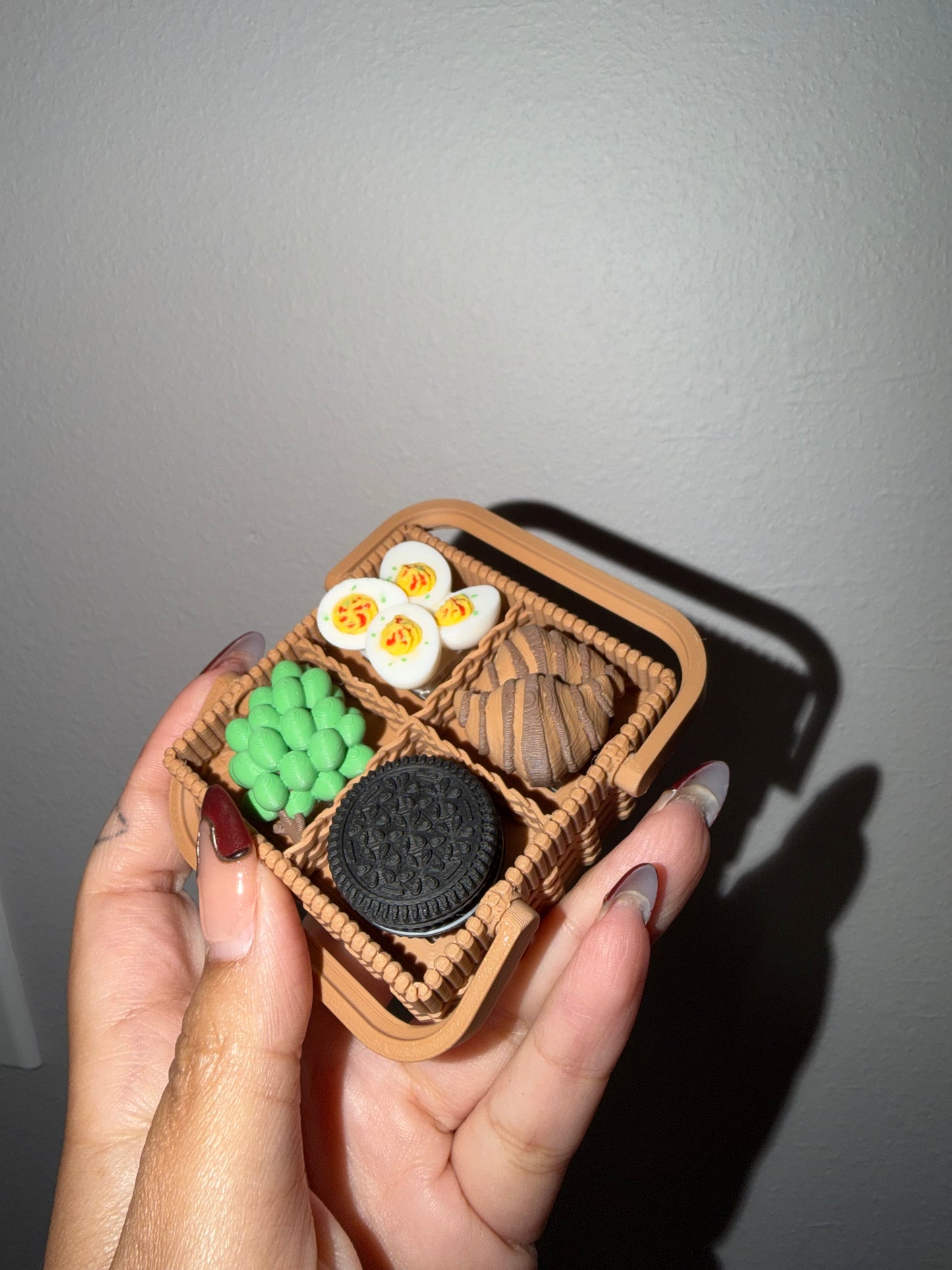Picnic Fidget Clicker